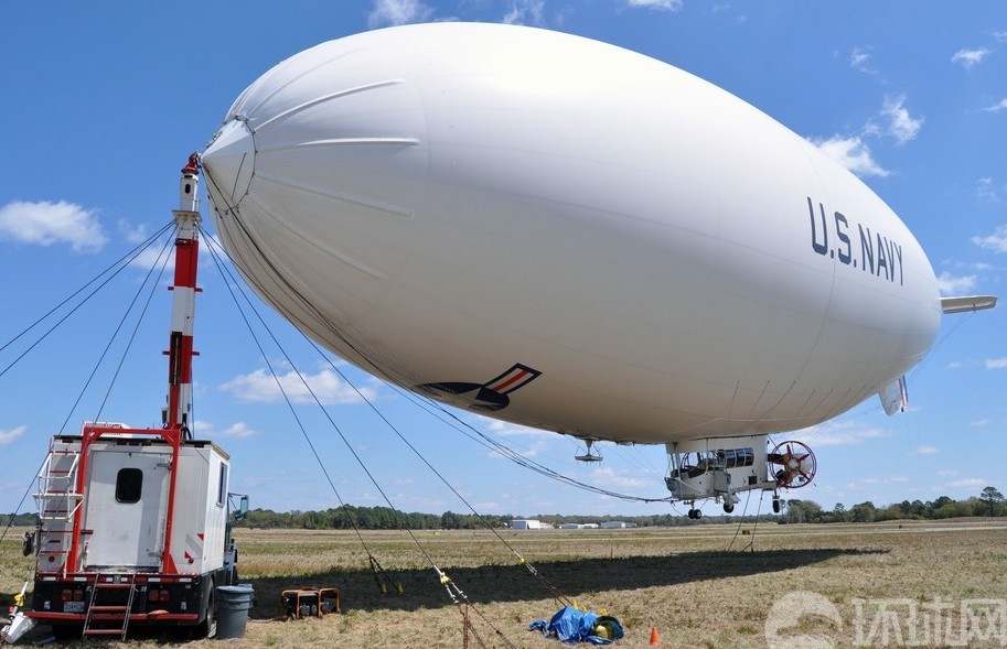 美軍購買(mǎi)大批飛艇用于地面監視